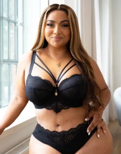 BH "Lola" Black -Angebote SUGARSHAPE Store sugarshape bh panty lola black front editorial single bhs 90 107 5 hs 120 full 1