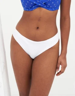 Bikini-Slip "Santorini" 16 Bikini-Slip "Santorini" -Angebote SUGARSHAPE Store sugarshape bikini slip santorini front editorial single hs 105 1