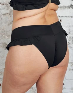 Bikini-Slip "Valencia" Black 10 Bikini-Slip "Valencia" Black -Angebote SUGARSHAPE Store sugarshape bikini slip valencia black back editorial single crop 2