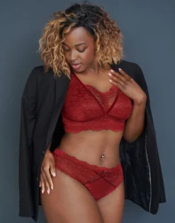 Brazilian-Slip "Eliana Velvet" Burgundy -Angebote SUGARSHAPE Store sugarshape bralette brazilian slip eliana velvet burgundy front editorial single bhs 75 92 5 hs 105 full 4 1