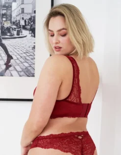 Bralette "Eliana Velvet" Burgundy -Angebote SUGARSHAPE Store sugarshape bralette eliana velvet burgundy back editorial single bhs 80 97 5 crop 1