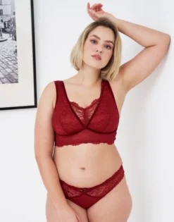 Bralette "Eliana Velvet" Burgundy -Angebote SUGARSHAPE Store sugarshape bralette eliana velvet burgundy front editorial single bhs 80 97 5 full 1