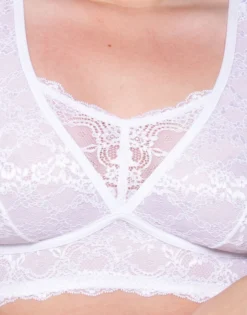 Bralette "Eliana" White -Angebote SUGARSHAPE Store sugarshape bralette eliana white front detail single crop 1