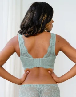 Bralette "Emilia" Sage -Angebote SUGARSHAPE Store sugarshape bralette emilia sage back editorial single bhs 75 90 crop 1