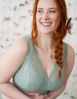 Bralette "Emilia" Sage -Angebote SUGARSHAPE Store sugarshape bralette emilia sage front editorial single bhs 90 107 5 crop 2