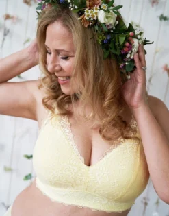 Bralette "Suki" Vanilla -Angebote SUGARSHAPE Store sugarshape bralette suki vanilla front editorial single bhs 80 97 5 crop 1