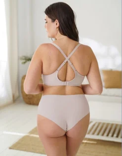 High-Brazilian-Slip "Invisible" Sand -Angebote SUGARSHAPE Store sugarshape high brazilian slip invisible sand back editorial single full 1