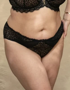 High-Panty "Valerie On Fire" Black