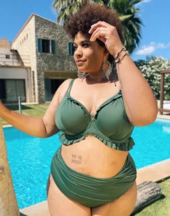 Bikini-High-Waist-Panty "Valencia Classic" Olive -Angebote SUGARSHAPE Store sugarshape highwaist panty valencia olive front editorial single full 37