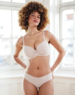 Panty "Invisible" Sand -Angebote SUGARSHAPE Store sugarshape panty invisible sand front editorial single full 2 1