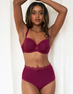 High-Waist-Panty "Sophia" Bordeaux -Angebote SUGARSHAPE Store sugarshape schalen bh clara bordeaux high waist panty sophia bordeaux front editorial single bhs 75 90 hs 105 full 1
