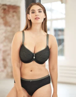 Panty "Olivia" 18 Panty "Olivia" -Angebote SUGARSHAPE Store sugarshape spacer bh olivia front editorial single full 51