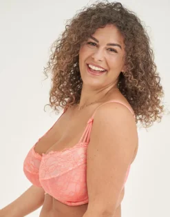 BH "Sienna" Coral -Angebote SUGARSHAPE Store sugarshape spitzen bh sienna coral front editorial single bhs 85 107 5 crop 3