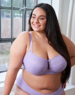 Titelseite -Angebote SUGARSHAPE Store sugarshape spitzen bh sienna lavender front editorial single bhs 95 117 5 crop 1