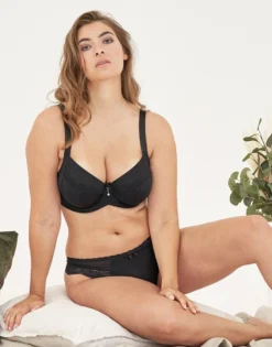 String "Clara" Black -Angebote SUGARSHAPE Store sugarshape string clara black front editorial single full 2