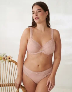 String "Clara" Apricot -Angebote SUGARSHAPE Store sugarshape string clara lace apricot front editorial single hs 105 full 2