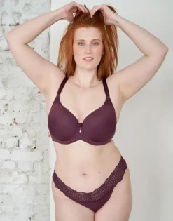 String "Pure Lace" Maroon -Angebote SUGARSHAPE Store sugarshape string pure lace maroon front editorial single full 1