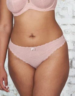 String "Sienna" Rose