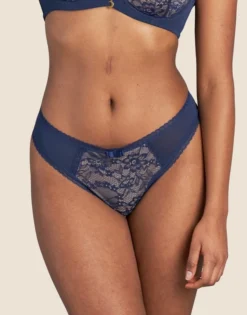 String "Valerie" Navy