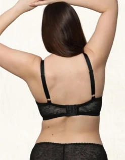 BH "Evita" Black -Angebote SUGARSHAPE Store sugarshape t shirt bh evita black back editorial single crop 1