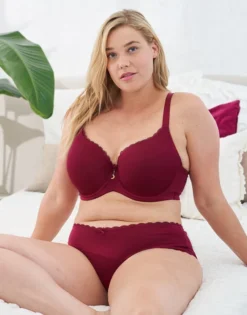 BH "Pure Basic" Bordeaux -Angebote SUGARSHAPE Store sugarshape t shirt bh pure basic bordeaux front editorial single full 1