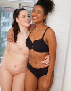 BH "True Classic" Black -Angebote SUGARSHAPE Store sugarshape t shirt bh true classic black front editorial double full 2