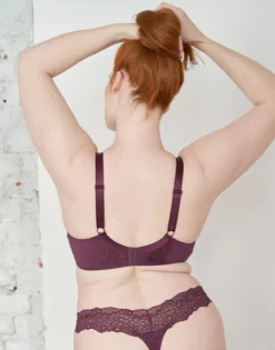 BH "Pure Lace" Maroon -Angebote SUGARSHAPE Store sugarshape tshirt bh pure lace maroon back editorial single crop 1